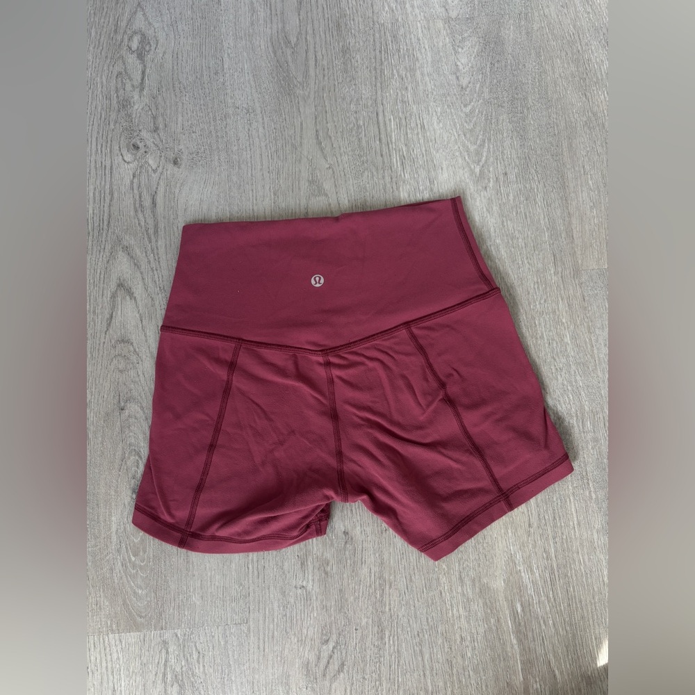 LULULEMON Shorts (Mauve)
